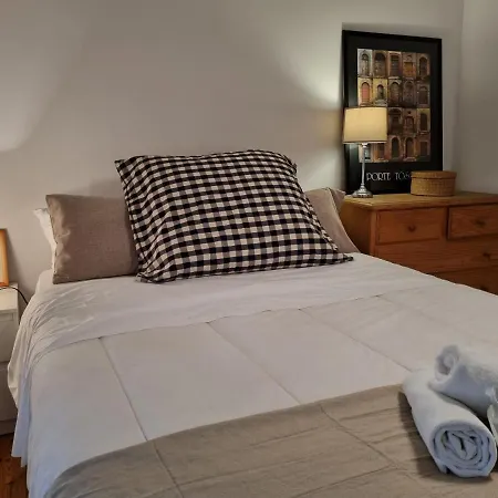 C01a02 La Casa Del Pintor *