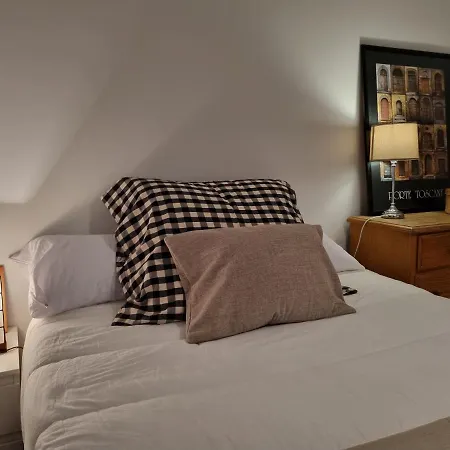 C01a02 La Casa Del Pintor Apartman *