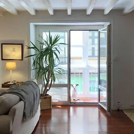 C01a02 La Casa Del Pintor Apartment Santander